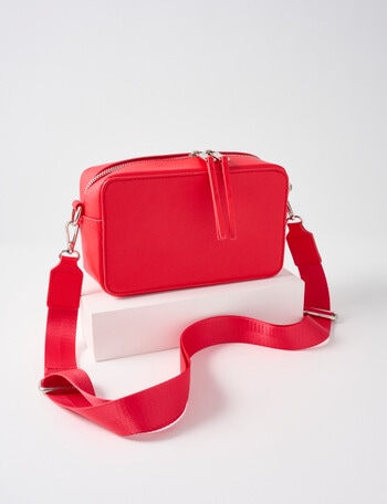 Whistle Accessories Riley Crossbody, Red product photo