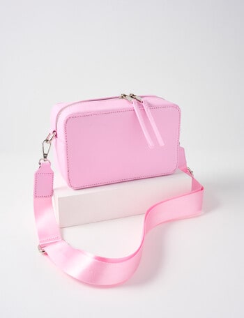 Whistle Accessories Riley Crossbody, Candy product photo