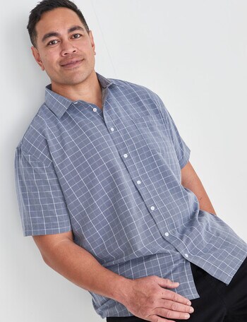 Chisel King Size Short Sleeve Soft Touch Shirt, Navy product photo