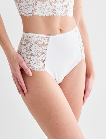 Lyric Cherie Lace Full Brief, White product photo