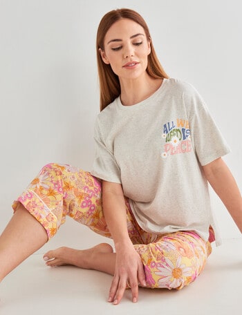 Zest Sleep Tee & Cropped Pant PJ Set, Oatmeal Daisy product photo