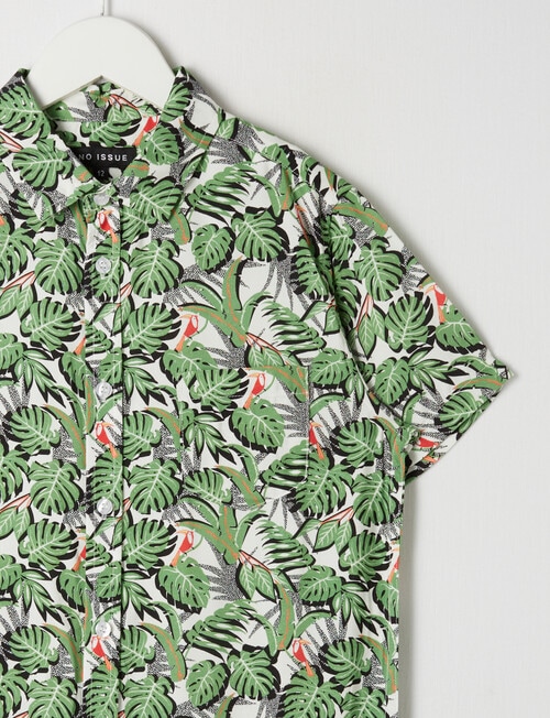 No Issue Monstera Leaf Short Sleeve Shirt, Green product photo View 02 L
