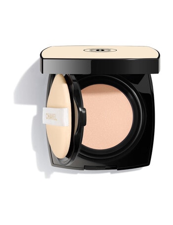 CHANEL LES BEIGES Healthy Glow Gel Touch Foundation SPF 30/Pa+++ product photo