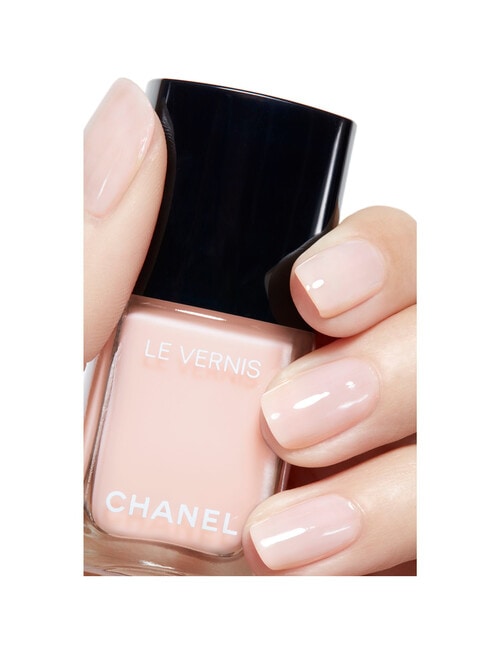 CHANEL LE VERNIS Longwear Nail Colour product photo View 02 L