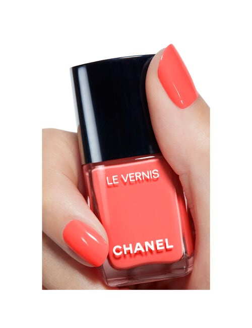 CHANEL LE VERNIS Longwear Nail Colour product photo View 02 L