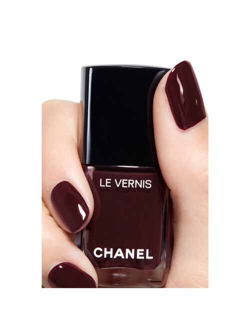 CHANEL LE VERNIS Longwear Nail Colour product photo View 02 L