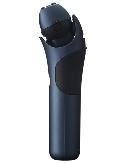 Panasonic 3 Blade Foil Shaver, ES-LT4B-A841 product photo View 04 L