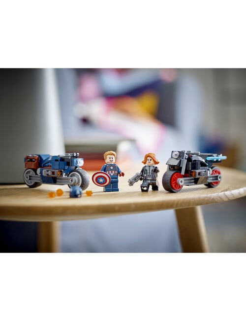 LEGO Superheroes Black Widow & Captain America Motorcycles, 76260 product photo View 04 L