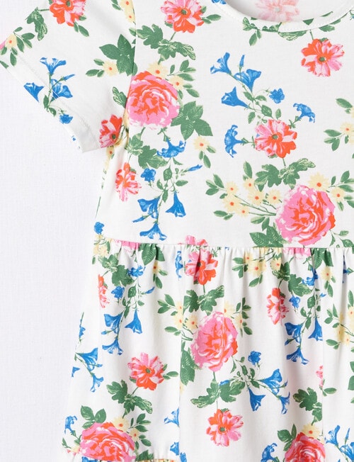 Mac & Ellie Floral Short Sleeve Knit Tiered Dress, Vanilla - Dresses