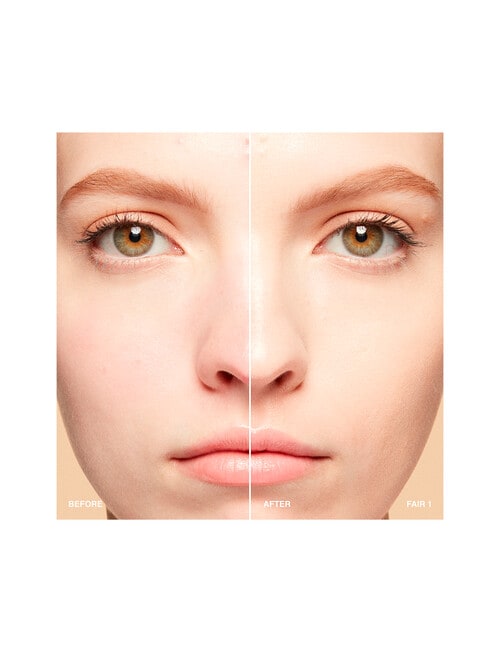 Bobbi Brown Vitamin Enriched Skin Tint, SPF 15 product photo View 03 L