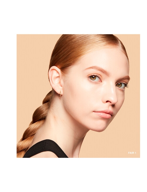 Bobbi Brown Vitamin Enriched Skin Tint, SPF 15 product photo View 04 L