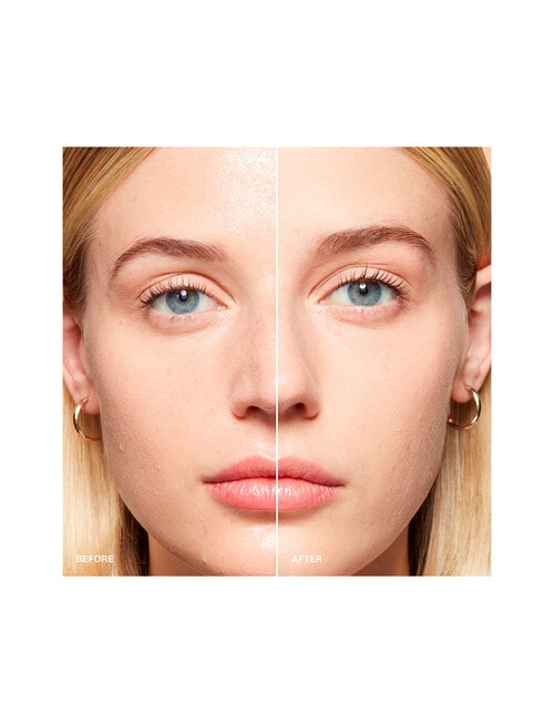 Bobbi Brown Sheer Finish Pressed Powder product photo View 03 L