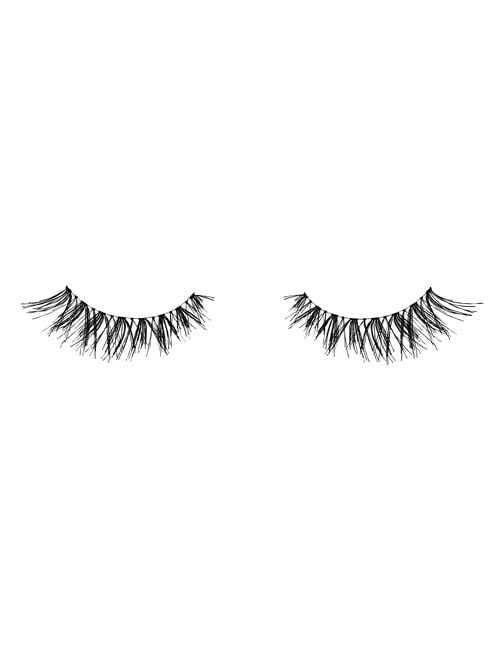 Catrice Faked Everyday Natural Lashes product photo