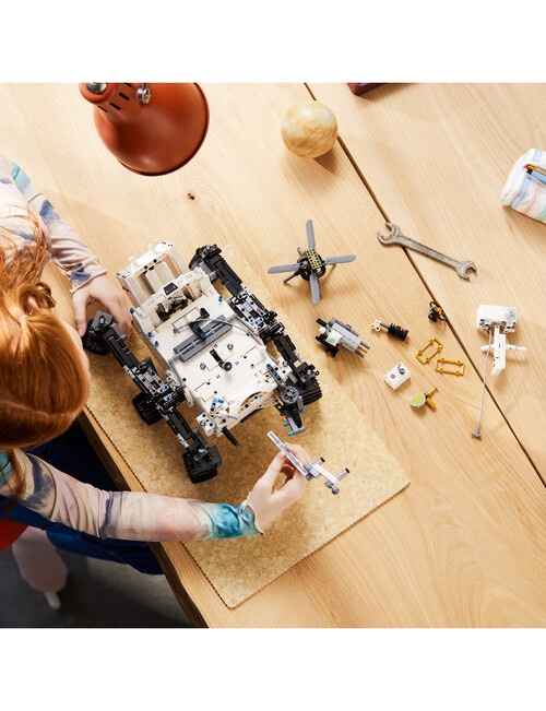 LEGO Technic Nasa Mars Rover Perseverance product photo View 04 L