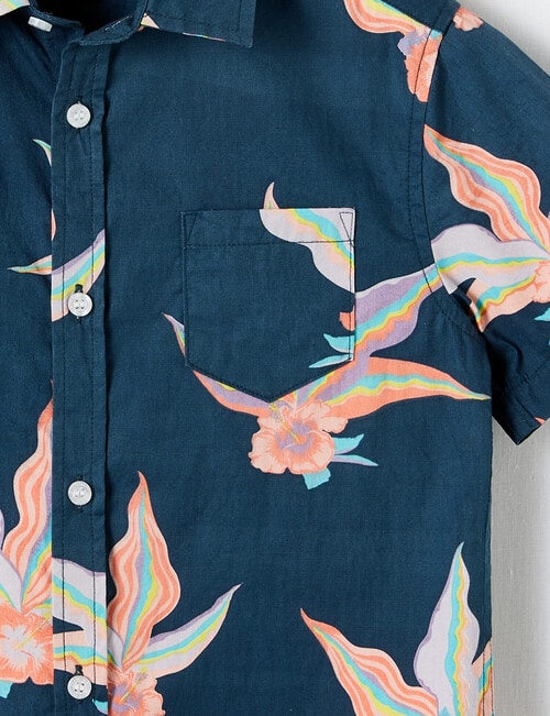 Mac & Ellie Paradise Short Sleeve Shirt, Navy product photo View 02 L