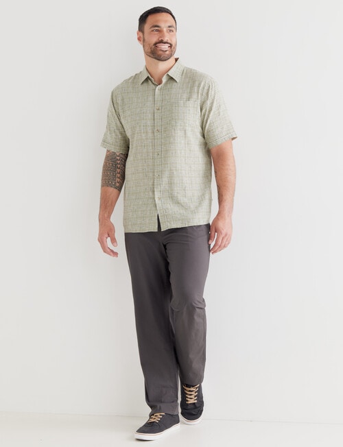 Kauri Trail Linen Blend Short Sleeve Shirt, Sage product photo View 03 L