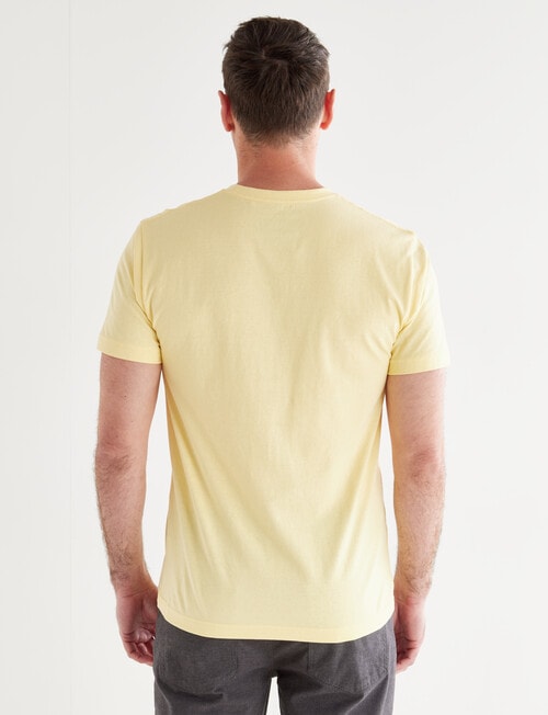 Chisel Ultimate Crew Tee, Yellow product photo View 02 L