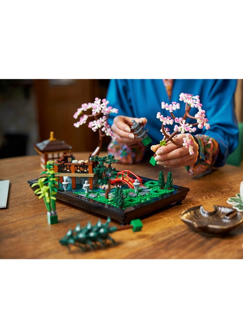 Lego Icons Tranquil Garden, 10315 product photo View 05 L