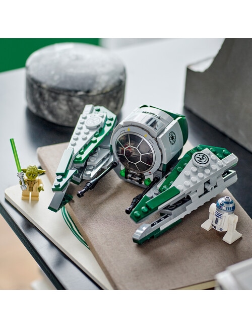 LEGO Star Wars Yoda's Jedi Starfighter, 75360 product photo View 04 L