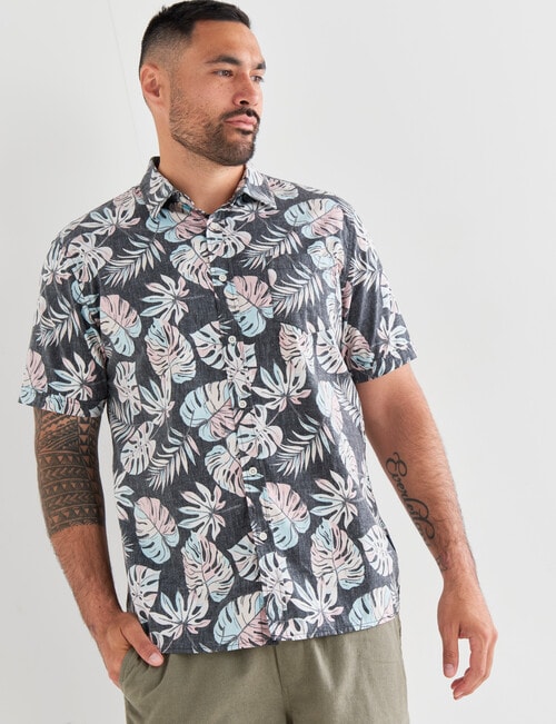 Chisel Monstera Short Sleeve Shirt, Charcoal product photo View 05 L