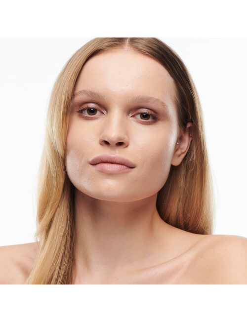 MAC Studio Radiance Serum-Powered Foundation product photo View 03 L
