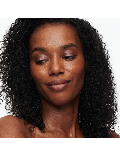 MAC Studio Radiance Serum-Powered Foundation product photo View 03 L