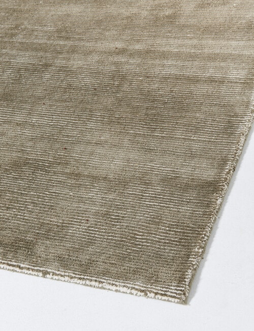 M&Co Clyde Rug, Olive, 200x290cm product photo View 02 L