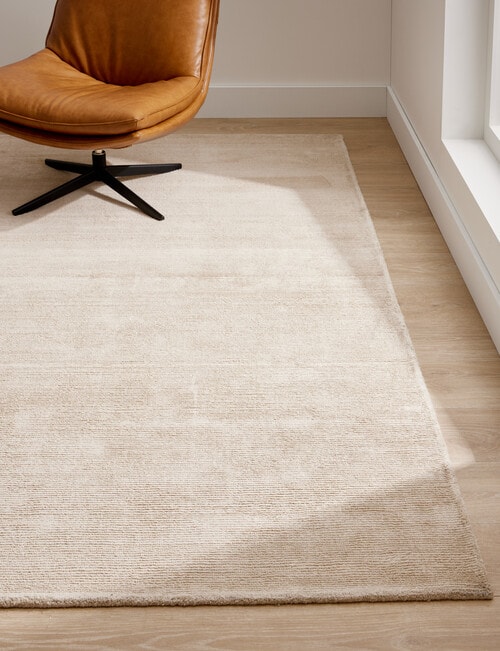 M&Co Clyde Rug, Oatmeal, 200x290cm product photo