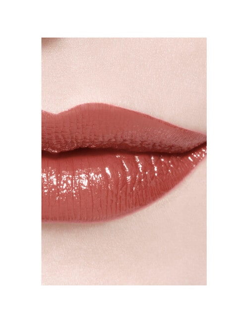 CHANEL ROUGE COCO BLOOM Hydrating and Plumping Lipstick. Intense, Long-Lasting Colour and Shine product photo View 03 L
