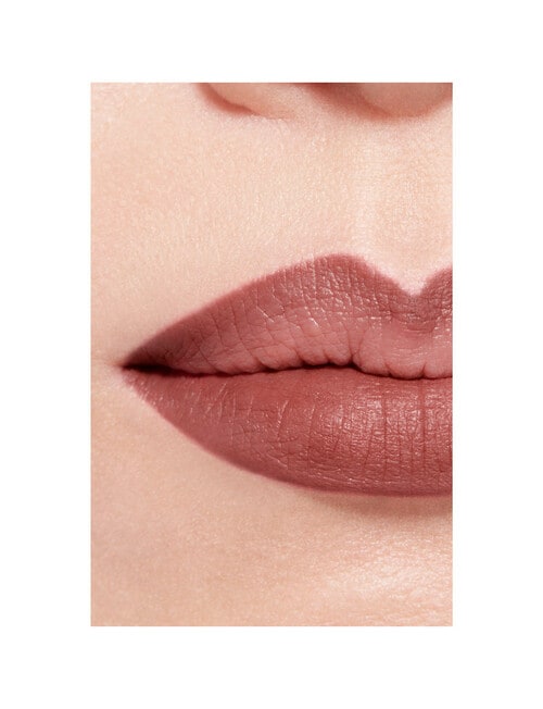 CHANEL LE CRAYON L&Egrave;VRES LONGWEAR LIP PENCIL product photo View 05 L