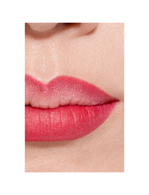 CHANEL LE CRAYON L&Egrave;VRES LONGWEAR LIP PENCIL product photo View 05 L