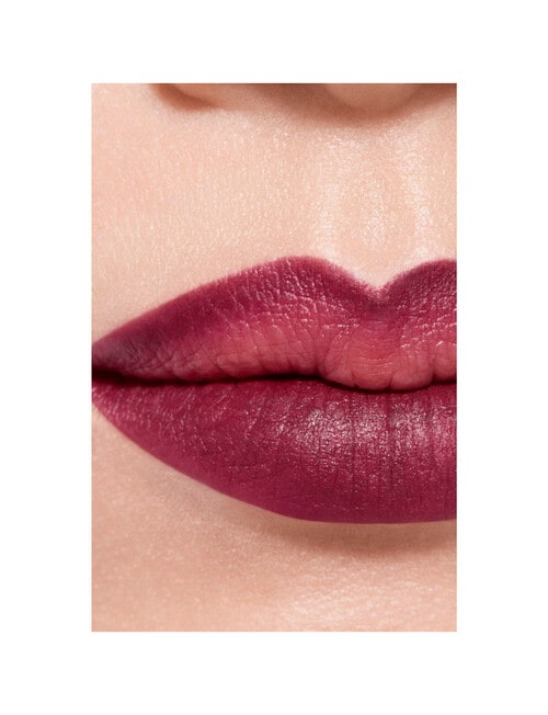 CHANEL LE CRAYON L&Egrave;VRES LONGWEAR LIP PENCIL product photo View 05 L