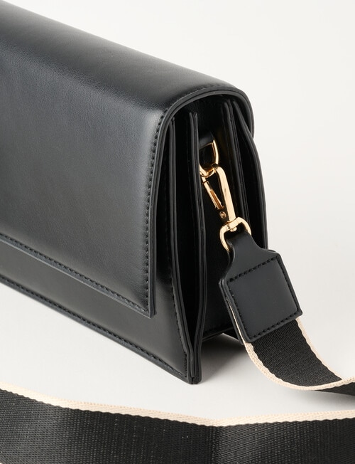 Whistle Accessories Foldover Chain Crossbody Bag, Black product photo View 05 L