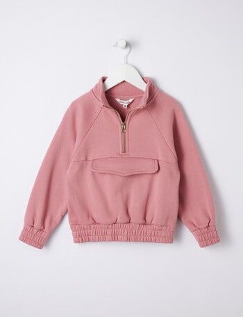 Mac & Ellie 1/4 Zip Cargo Sweatshirt, Ballerina Pink product photo