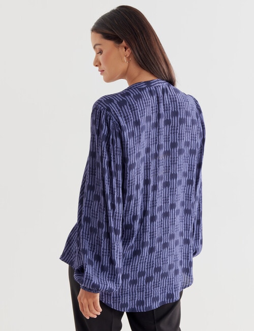 Oliver Black Geometric Long Sleeve V-Neck Pintuck Shirt, Indigo & Midnight product photo View 02 L