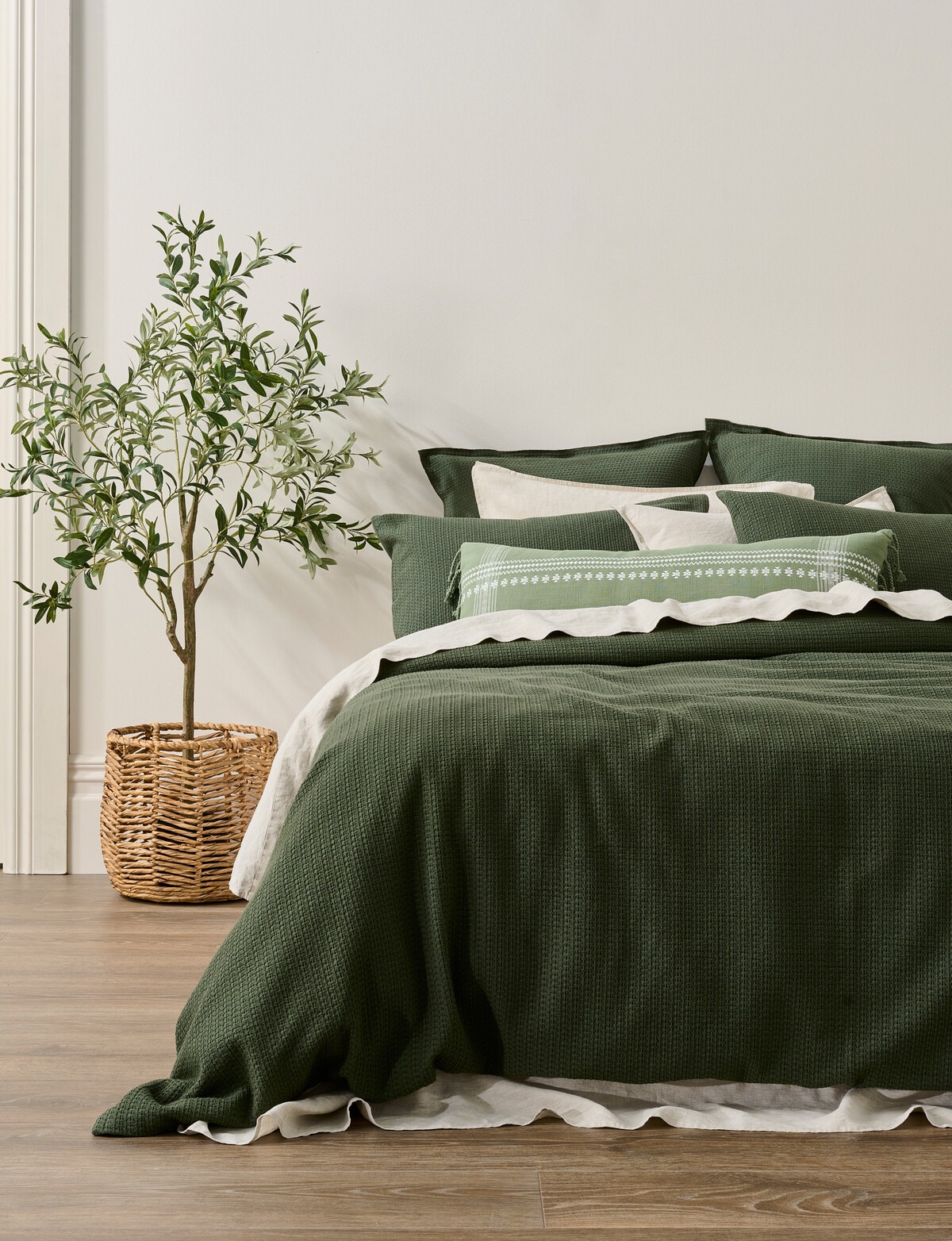 Domani Verona Duvet Cover Set, Evergreen Duvet Covers Co-ordinates