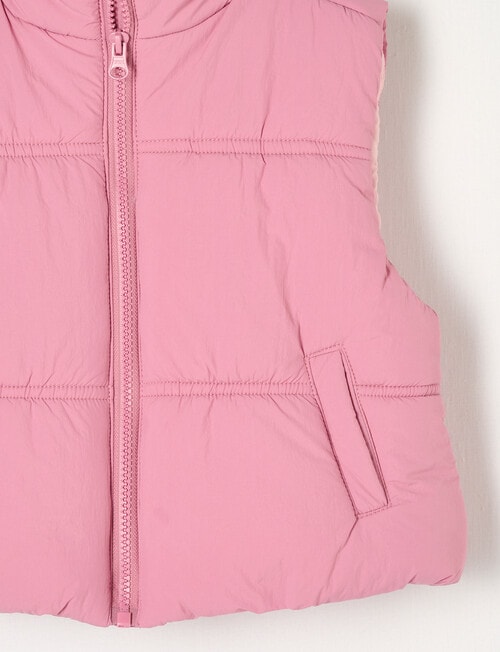 Mac & Ellie Cropped Puffer Vest, Cerise product photo View 02 L