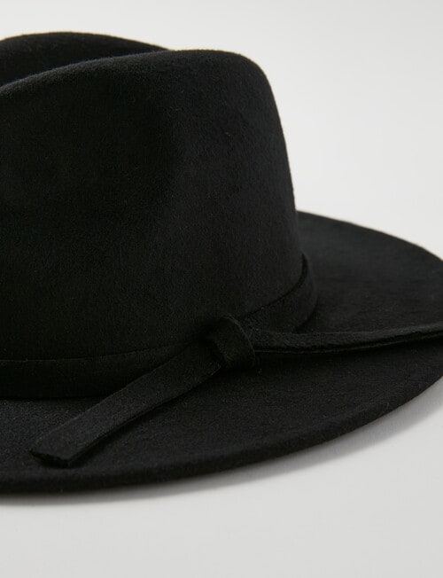 Switch Poly Felt Winter Hat, Black product photo View 04 L