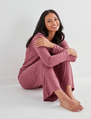 Pyjamas - Women's Sleepwear