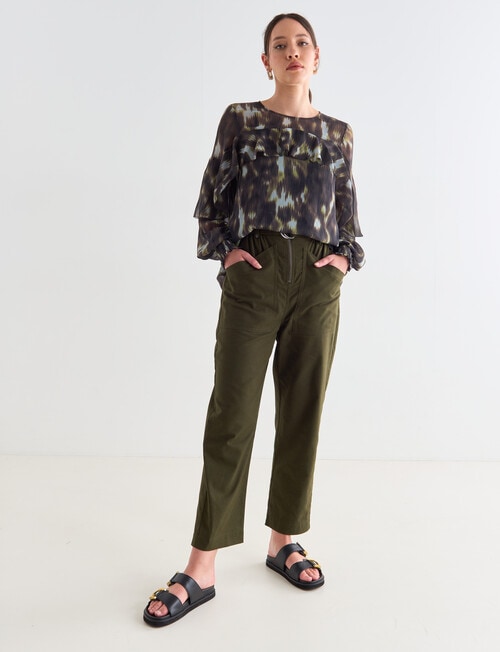 State of play Cosmos Ruffle Blouse, Green Pattern product photo View 03 L