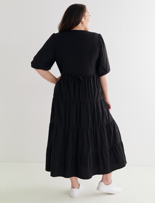 Studio Curve Knit Tiered Dress, Black product photo View 02 L