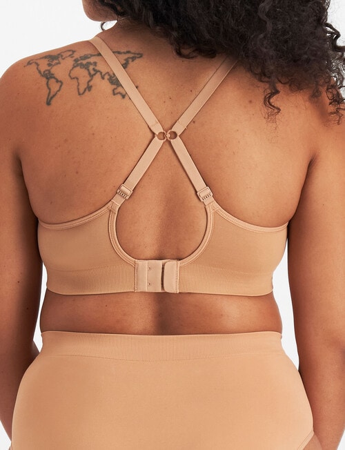 Bonds Bases Wirefree Bra, Blush Latte, 8-20 product photo View 04 L