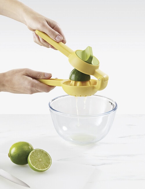 Joseph Joseph JuiceMax Citrus Press, Yellow product photo View 02 L