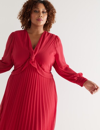 Studio Curve Pleated Dress, Red product photo