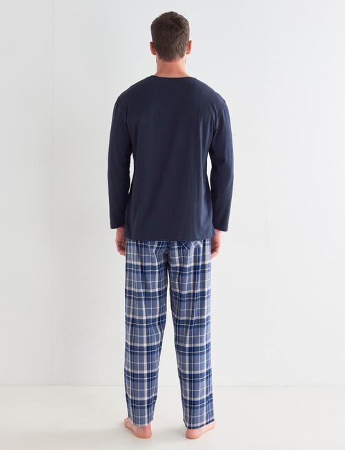 Mazzoni V-Neck Long Sleeve Tee & Check Pant PJ Set, Navy, Blue & White product photo View 02 L