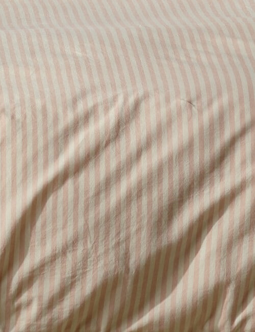 Linen House Pedro Duvet Cover Set, Peony product photo View 03 L