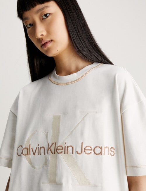 Calvin Klein Hero Monologo Boyfriend T-Shirt, Ivory product photo View 03 L
