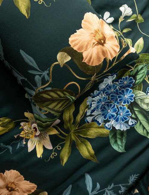 Linen House Marguerite Duvet Cover Set, Forest product photo View 02 L