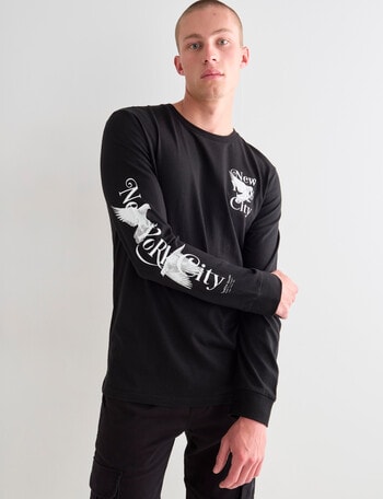 Tarnish Resort Long Sleeve T-Shirt, Black product photo