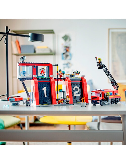 LEGO City Fire Station with Fire Engine, 60414 product photo View 06 L